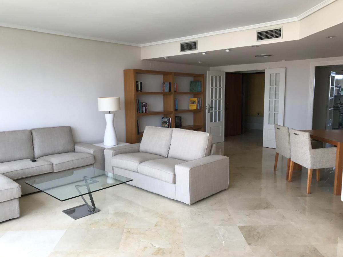 Apartamento Ciudad De Las Ciencias Apartman Valencia Kültér fotó