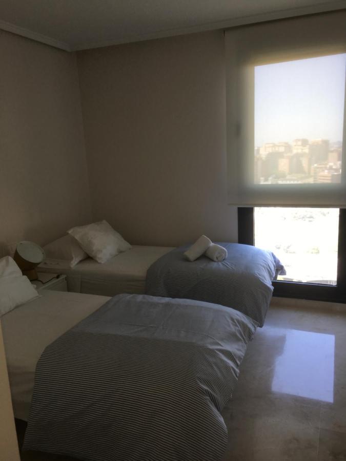 Apartamento Ciudad De Las Ciencias Apartman Valencia Kültér fotó